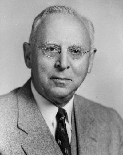 Black-and-white head-and-shoulders photograph of Ray P. Baker