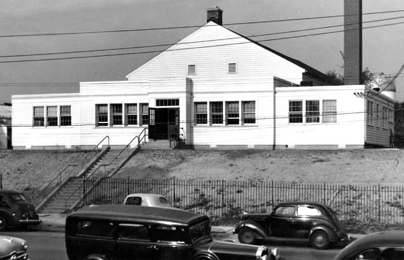 Exterior view of the original 15th Street Llounge building, later to be renovated as the RPI Playhouse (east-northeast elevation as seen from 15th Street, circa 1940s)