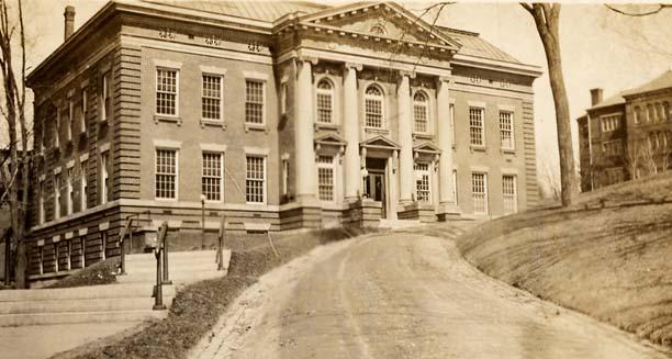 Exterior view of Rensselaer Pittsburgh Building (southwest elevation, likely as seen from Eighth Street, circa early 1900s)